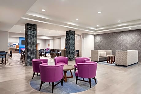 Holiday Inn Express Dumfries By IHG