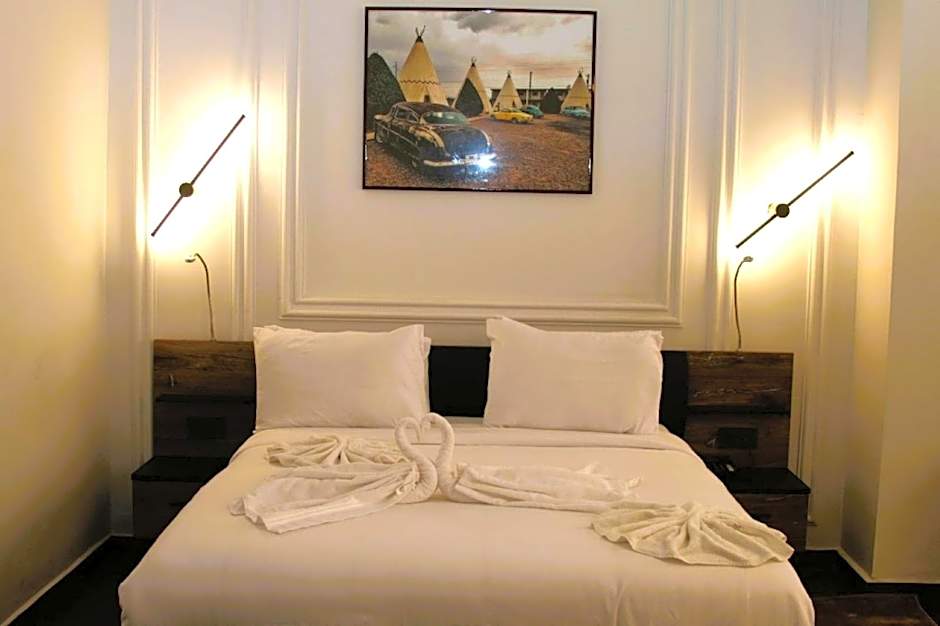 The Hotel Syracuse
