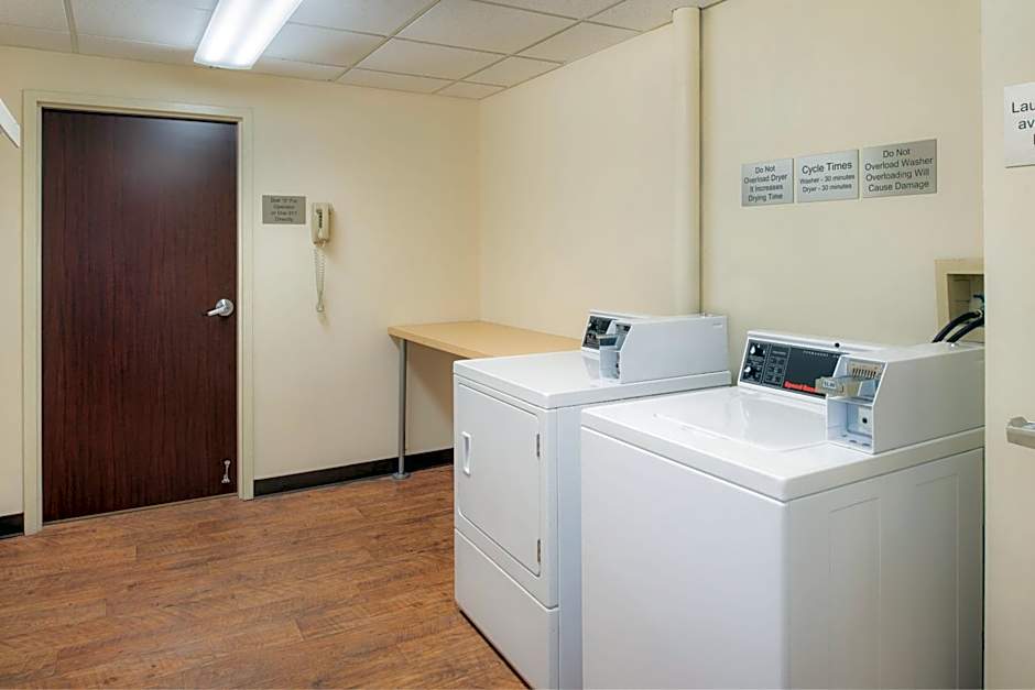 Fairfield Inn & Suites by Marriott Dayton Troy