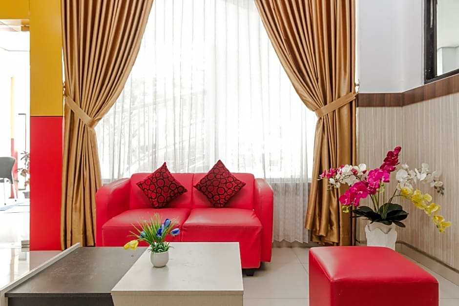 RedDoorz Syariah near RSU Suaka Insan Banjarmasin