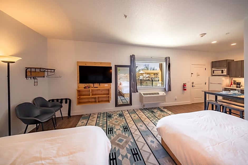 Kanab Suites