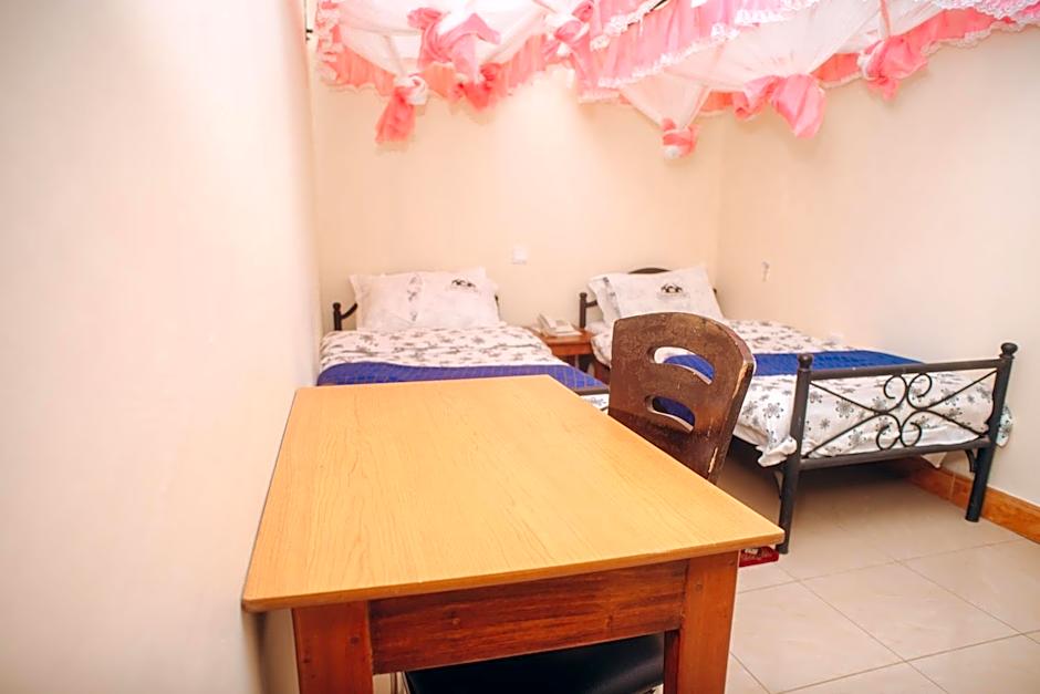 Arusha Giraffe Lodge