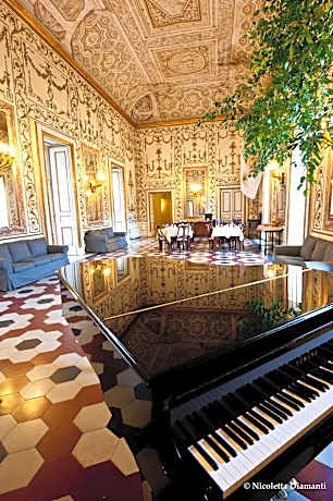 Decumani Hotel De Charme