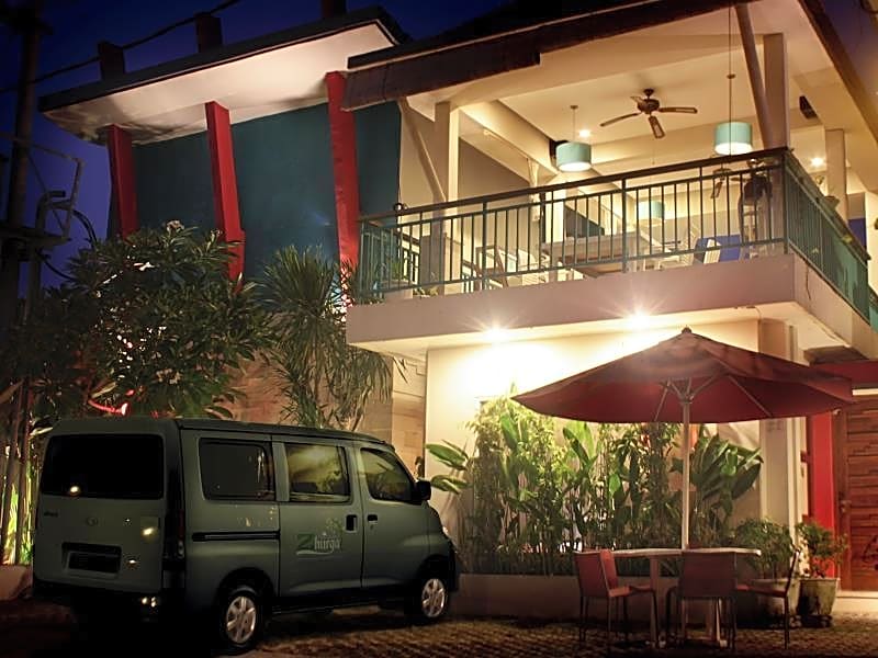 The Green Zhurga Suites