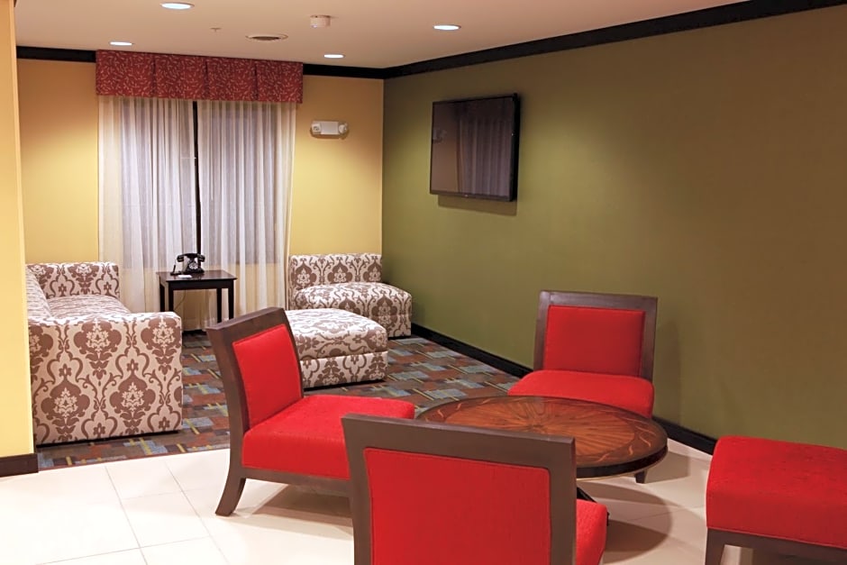 Holiday Inn Express And Suites Detroit North-Troy