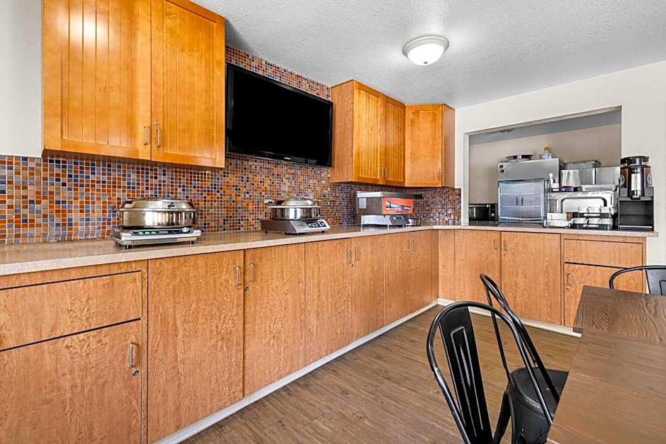 SureStay Plus Hotel by Best Western Drumheller