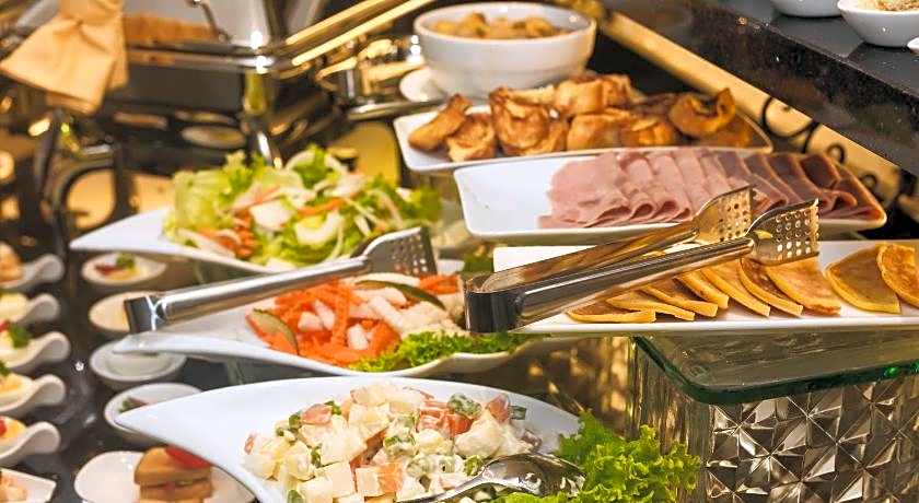 Hanoi La Storia Hotel