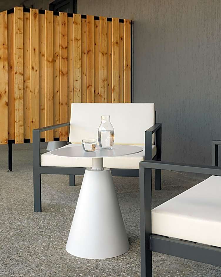 Castor & Pollux Hotel