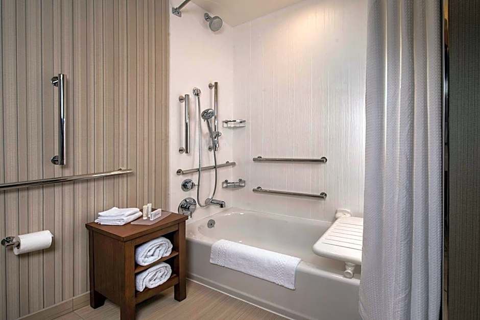 Courtyard by Marriott Hershey Chocolate Avenue