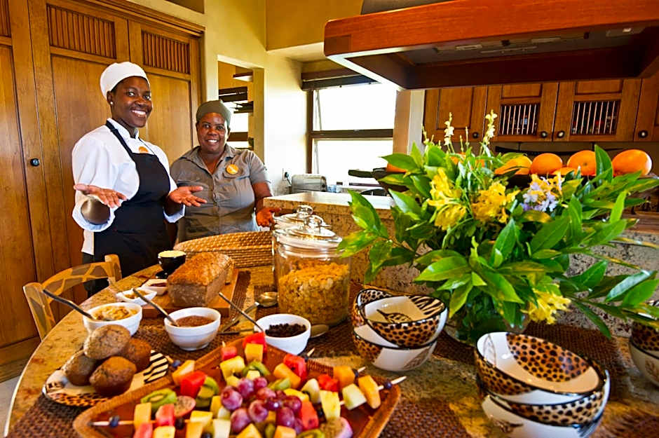 Makumu Private Game Lodge