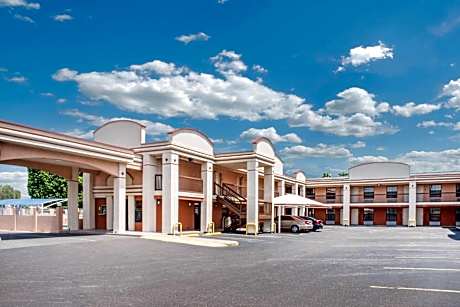 Days Inn by Wyndham McAllen