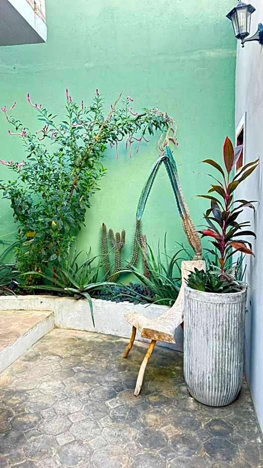 Casa Cacto Pousada