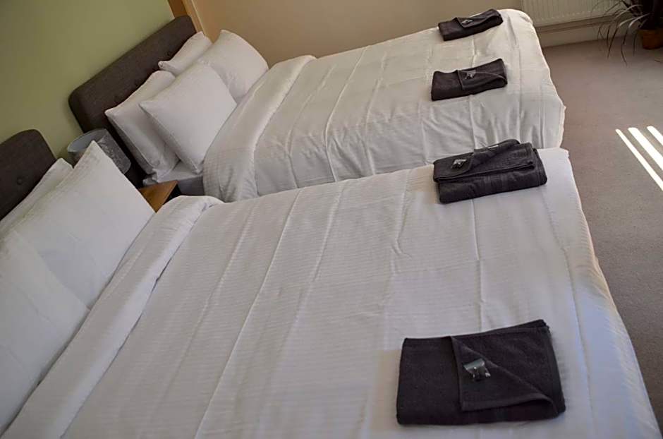 Blok 3 -Jacuzzi Suites, Apartment & Ensuite Rooms