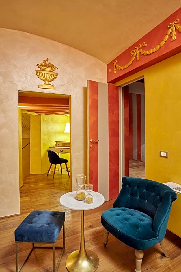 Palazzo di Alcina - Residenza d'Epoca - Luxury-