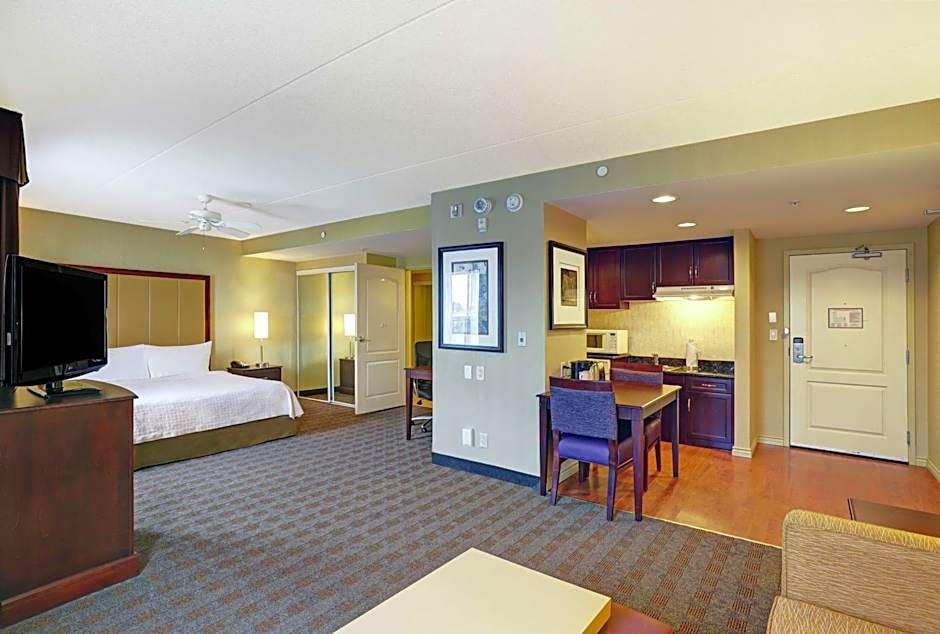 Homewood Suites by Hilton Cambridge-Waterloo Ontario