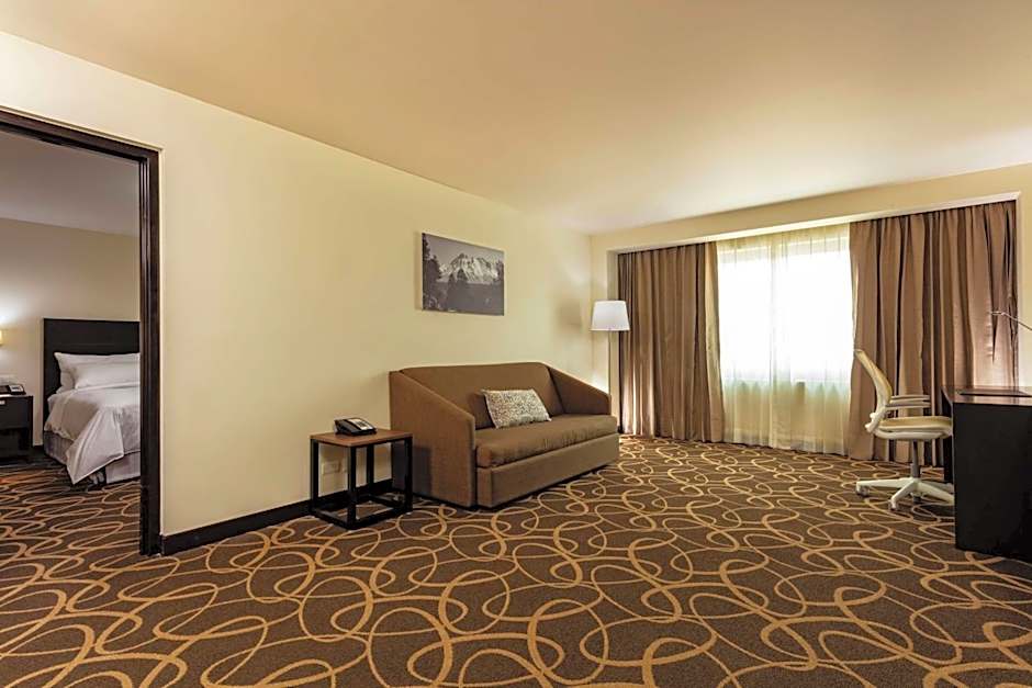Photo 1 of 7 of 1 King Bed Suite