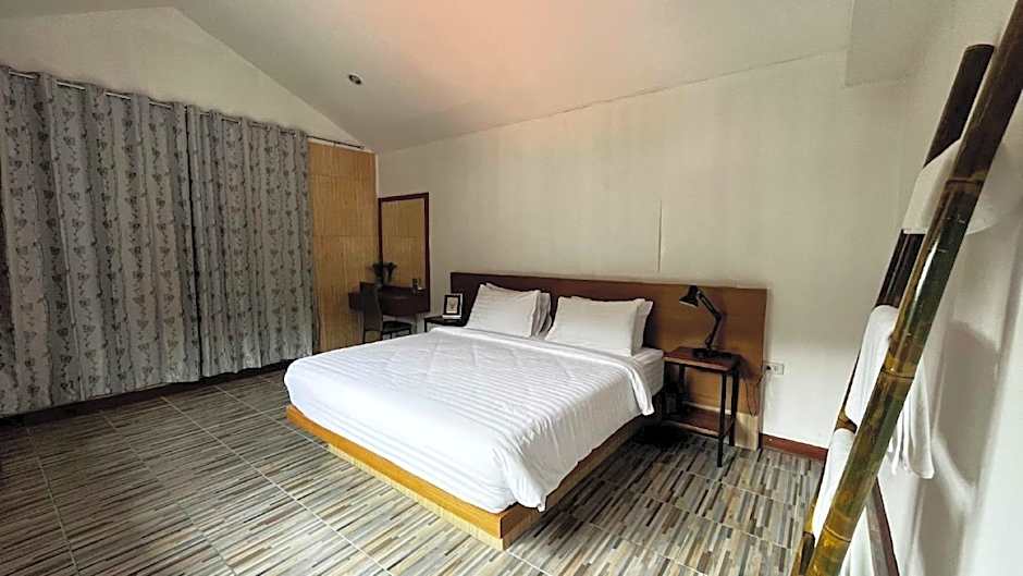 Coco Mountain View Guest House Hotel