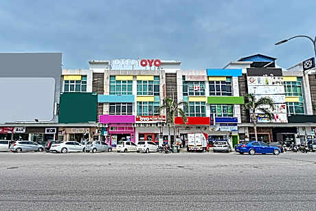 Super OYO 768 Fajar Baru Boutique Hotel