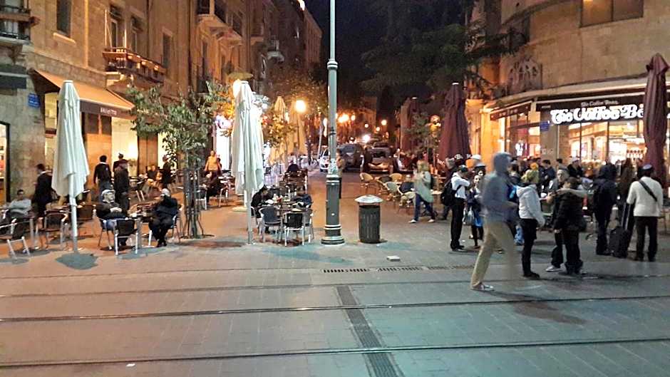 Central Boutique Hotel