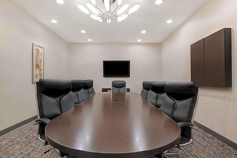 Hampton Inn By Hilton And Suites Seattle Federal Way