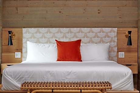 Luxury Quadruple Room