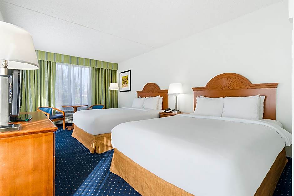 Thousand Hills Resort Hotel