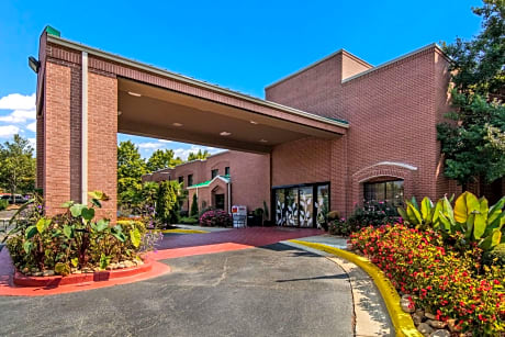 Sleep Inn near The Avenue