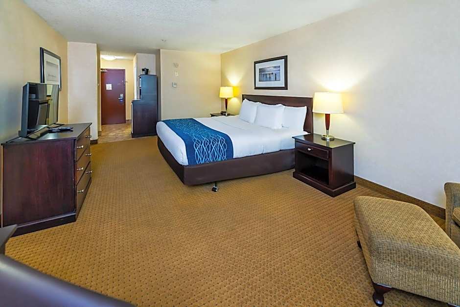 Comfort Inn & Suites
