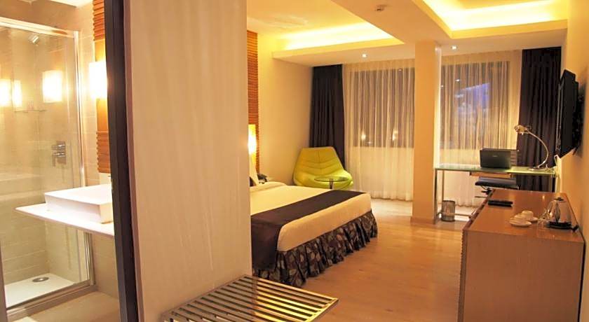 The Purple Leaf Hotels