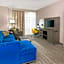 Hampton Inn & Suites Kansas City-Country Club Plaza