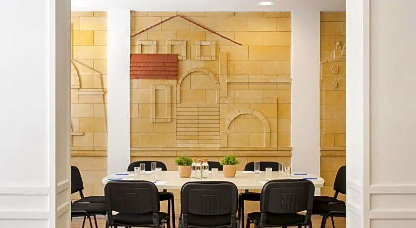 Centrum Hotel