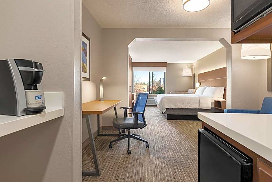 Holiday Inn Express Hotel & Suites Anniston/Oxford By IHG