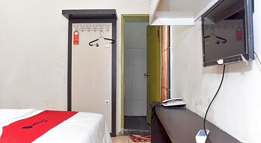 RedDoorz near Universitas Muhammadiyah Makassar