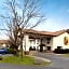 Super 8 by Wyndham Hebron Lowell Area
