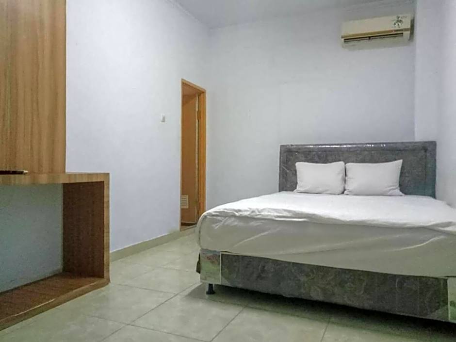 RedDoorz near Balai Kota Makassar