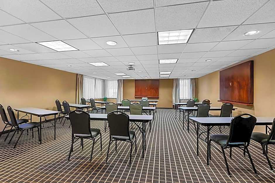 Comfort Inn & Suites Somerset