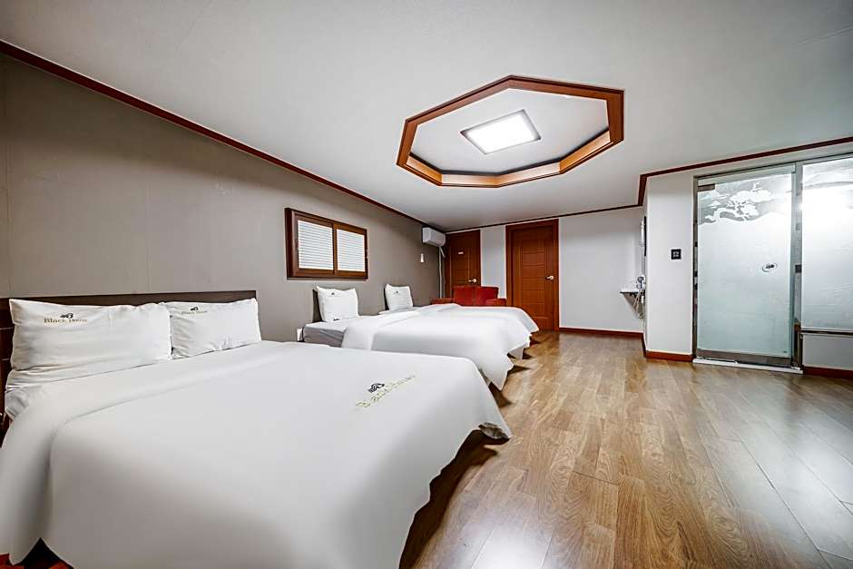 Buantreehotel Blackhouse