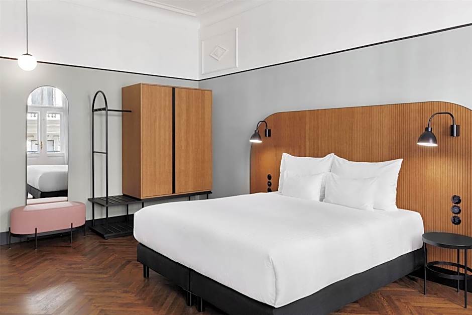 Hotel Astoria Vienna, Curio Collection by Hilton
