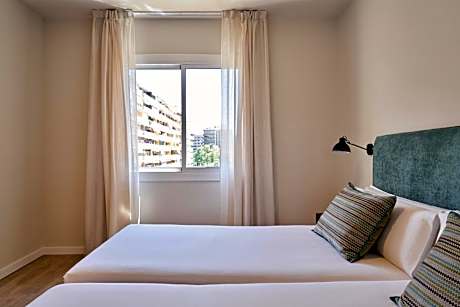 Twin Room ( 1 - 2 people )