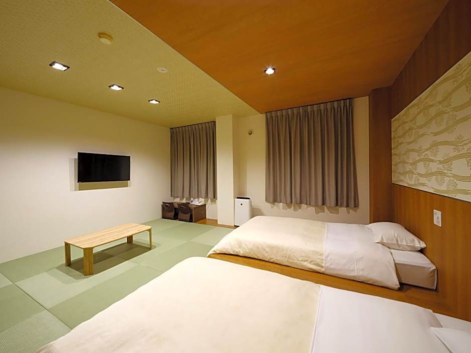 Isahaya Daiichi Hotel