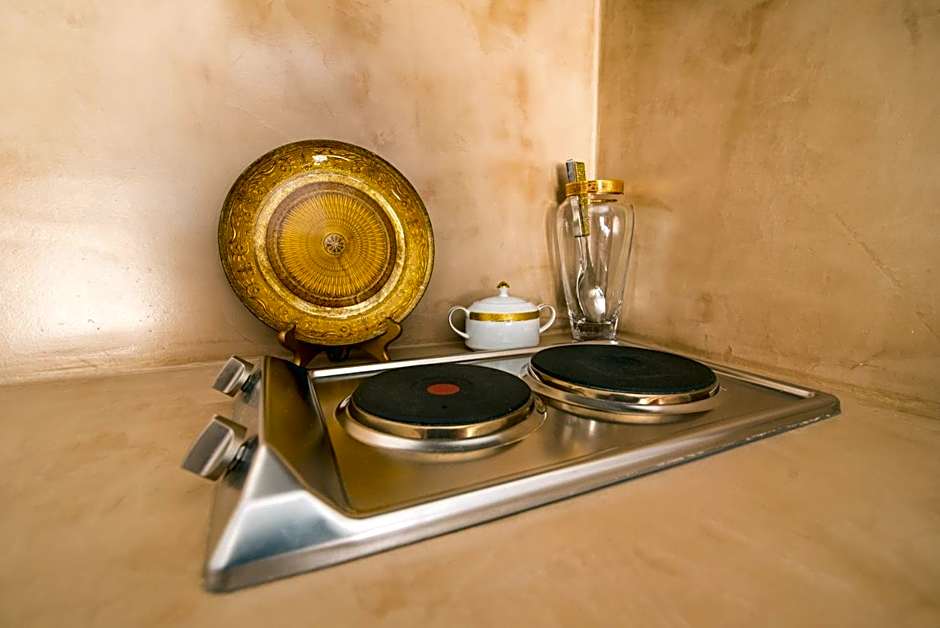 ELAIOLITHOS - Luxury Villa Suites - Adults Only