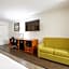 The Hotel Serene Glendale Peoria, Surestay Collection by BW