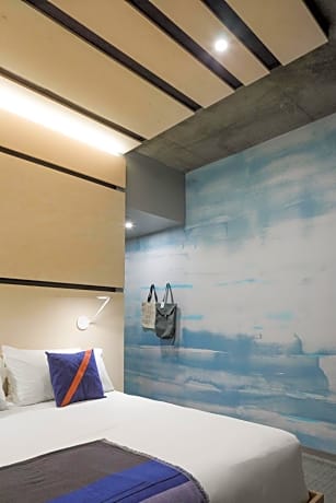 ADA Accessible Rooms 