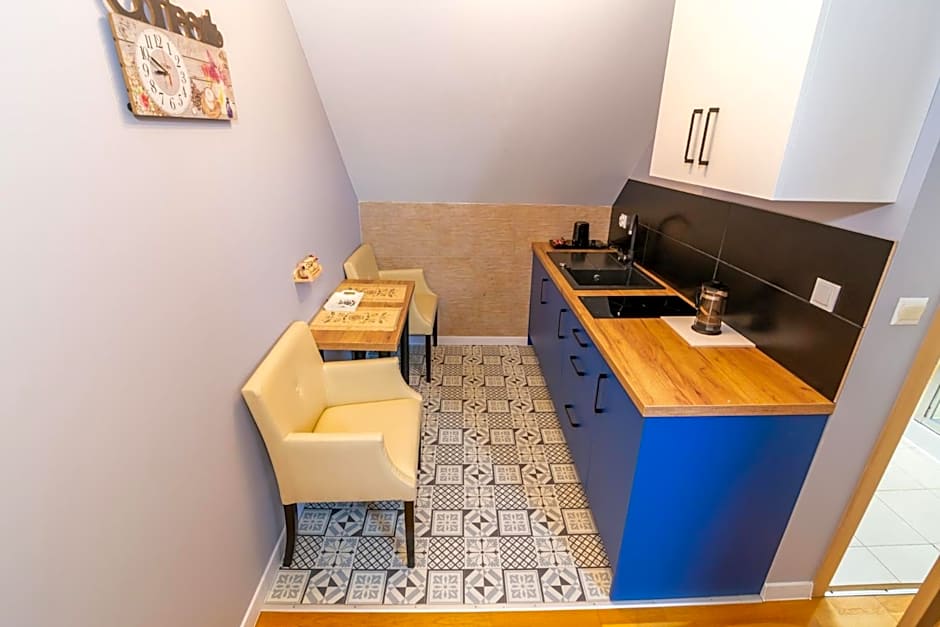 Apartamenty Golden Village