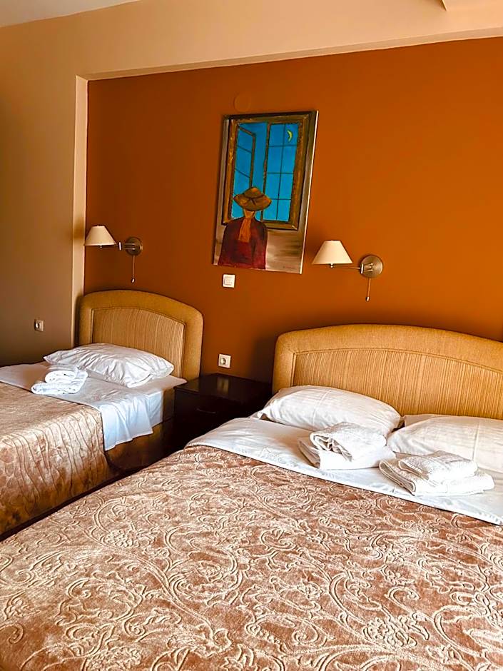 Hotel Athina