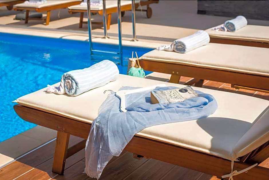 Sun Ray Luxury Aparthotel