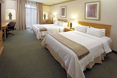 Standard Room with Two Queen Beds