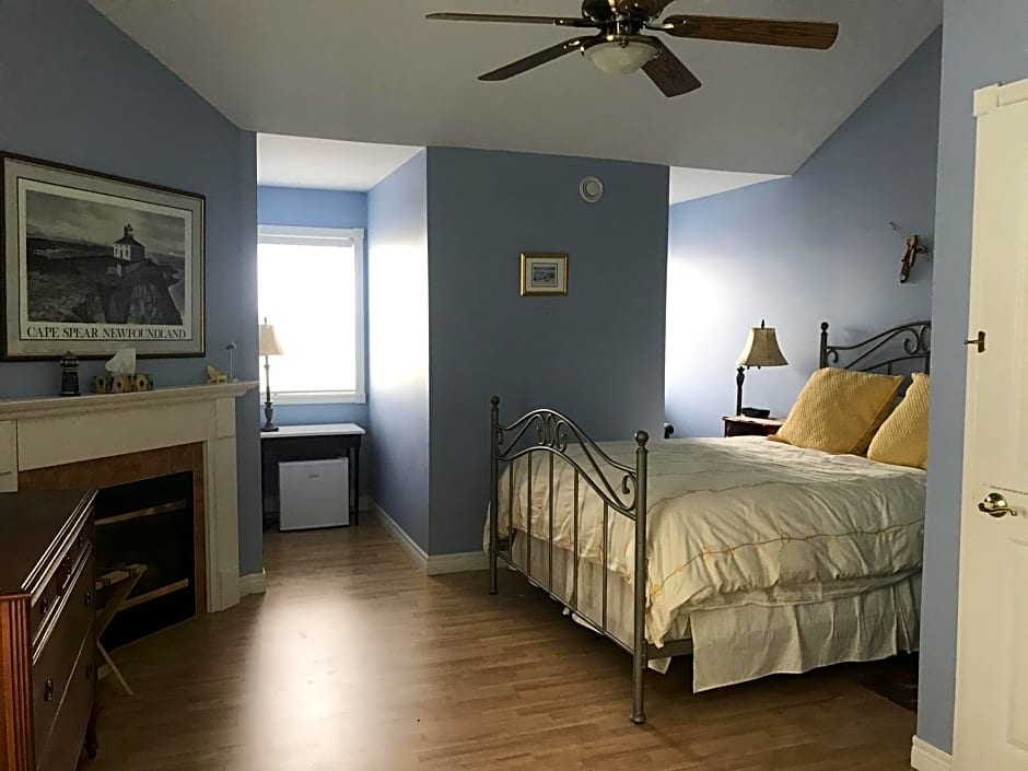 Cresthaven By the Sea