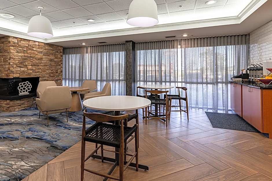 Fairfield Inn by Marriott Evansville West