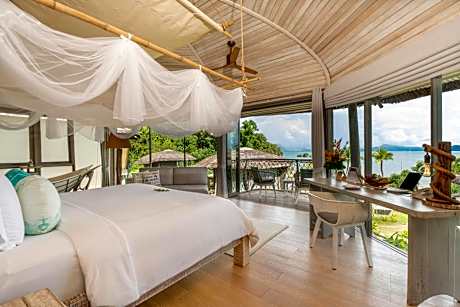 TreeHouse Villa